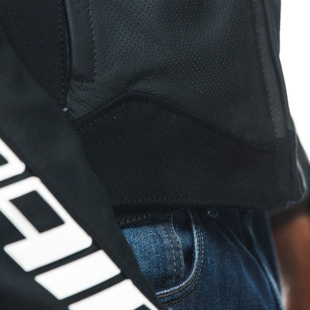 Dainese Sportiva Perf. Leather Jacket Black Matt : Delivery in 5 days